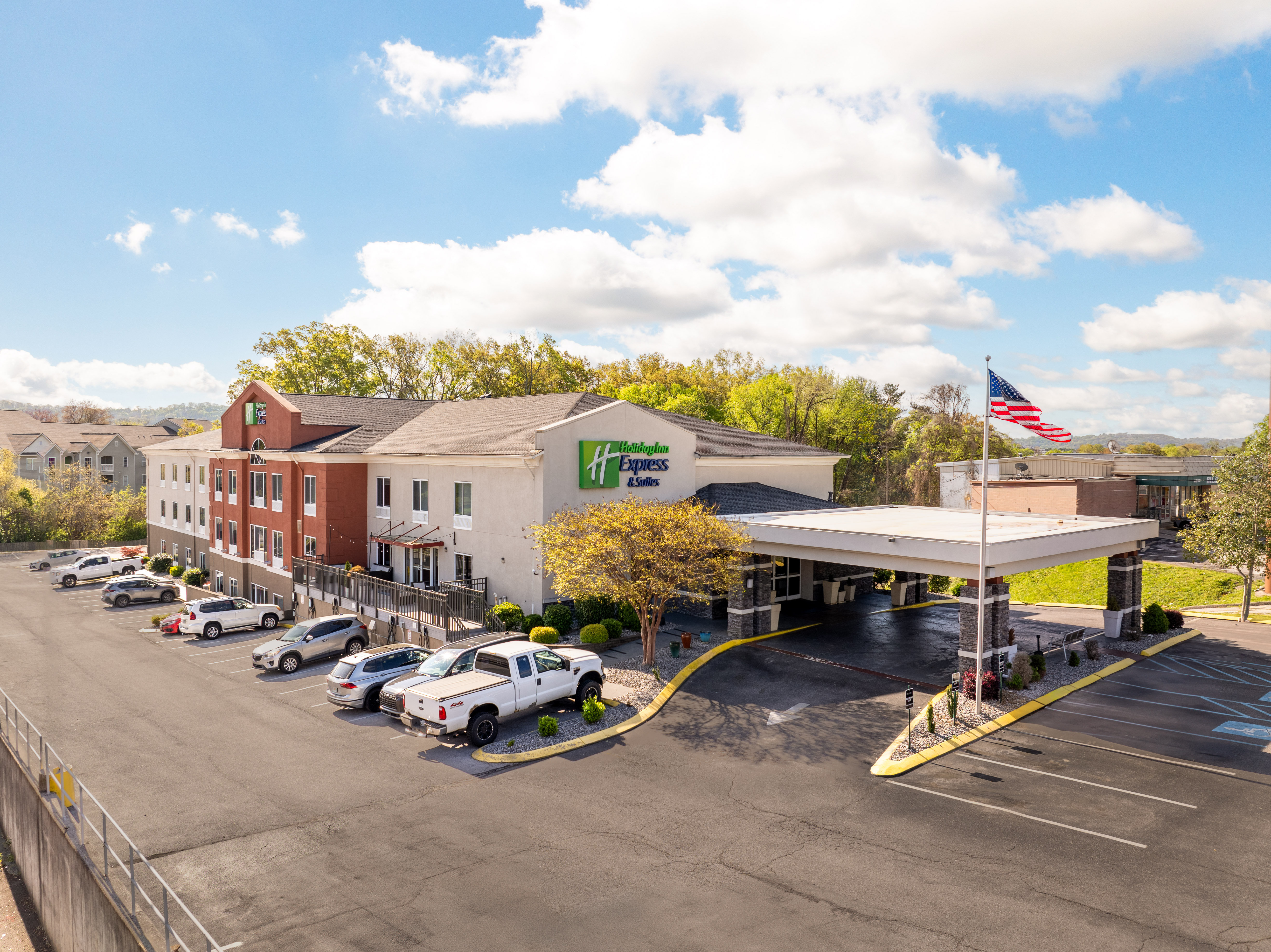 Holiday Inn Express Hotel Suites Chattanooga Hixson 73/75