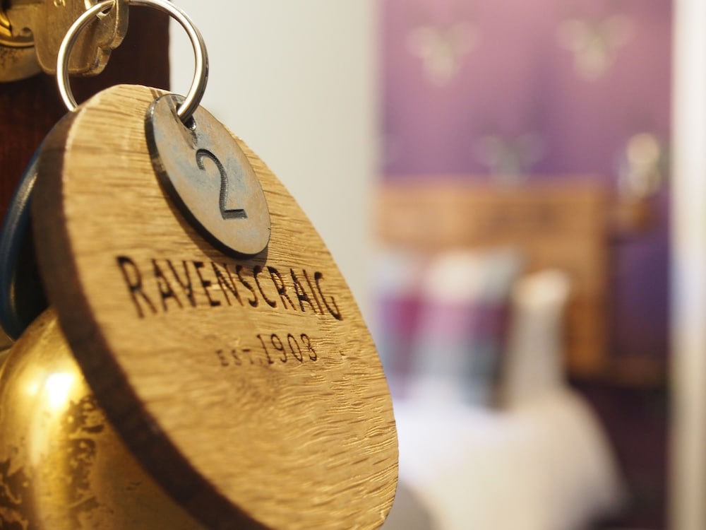 Ravenscraig Guest House B&B 20/50