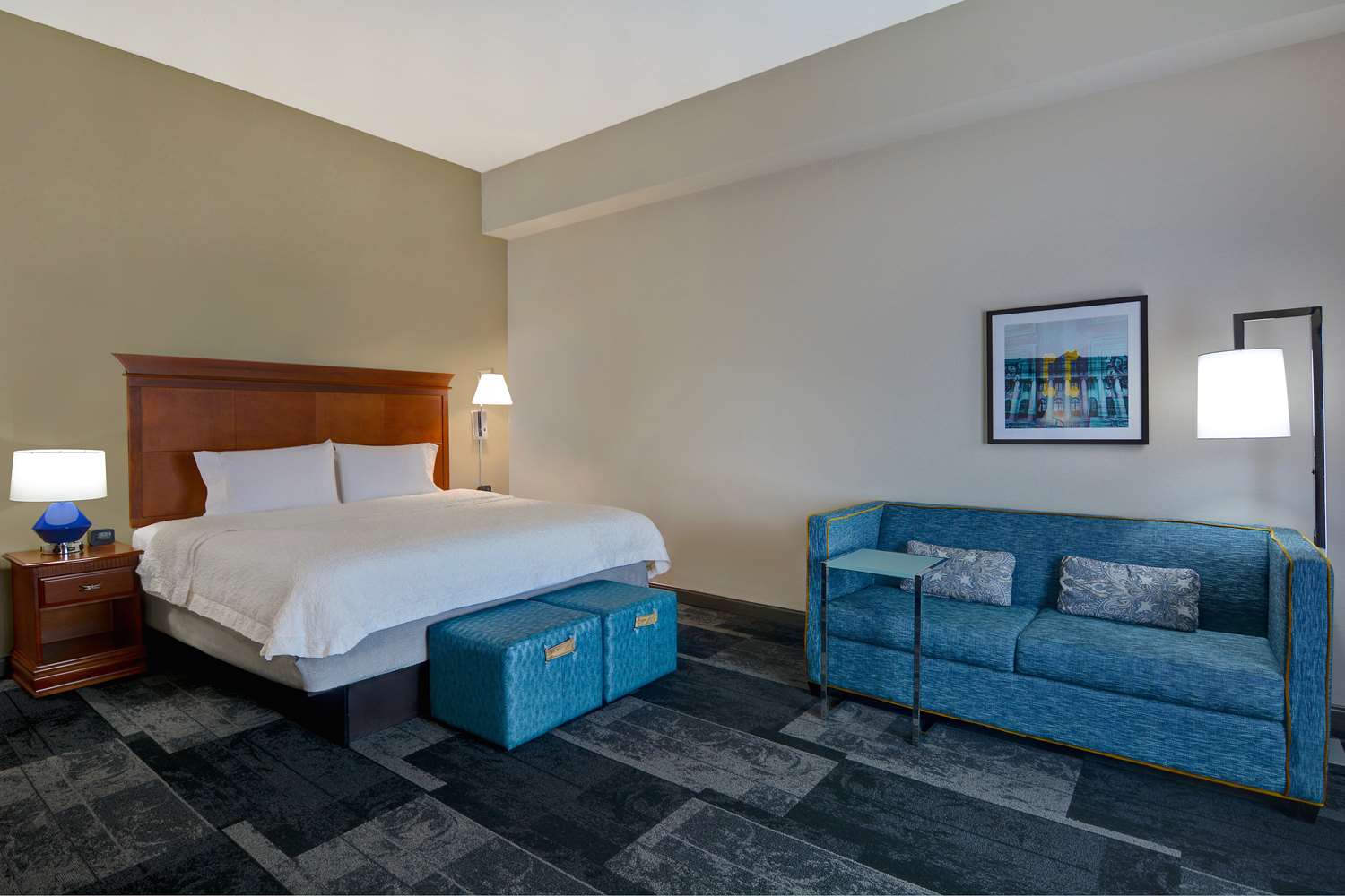 Deluxe, King Bed, Sofa