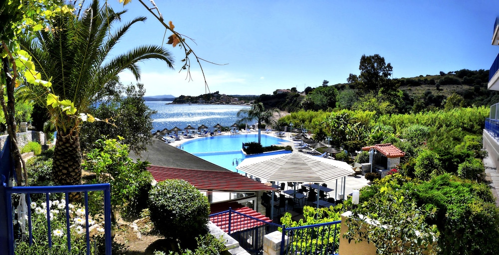Golden Sun Peloponnese 70/74