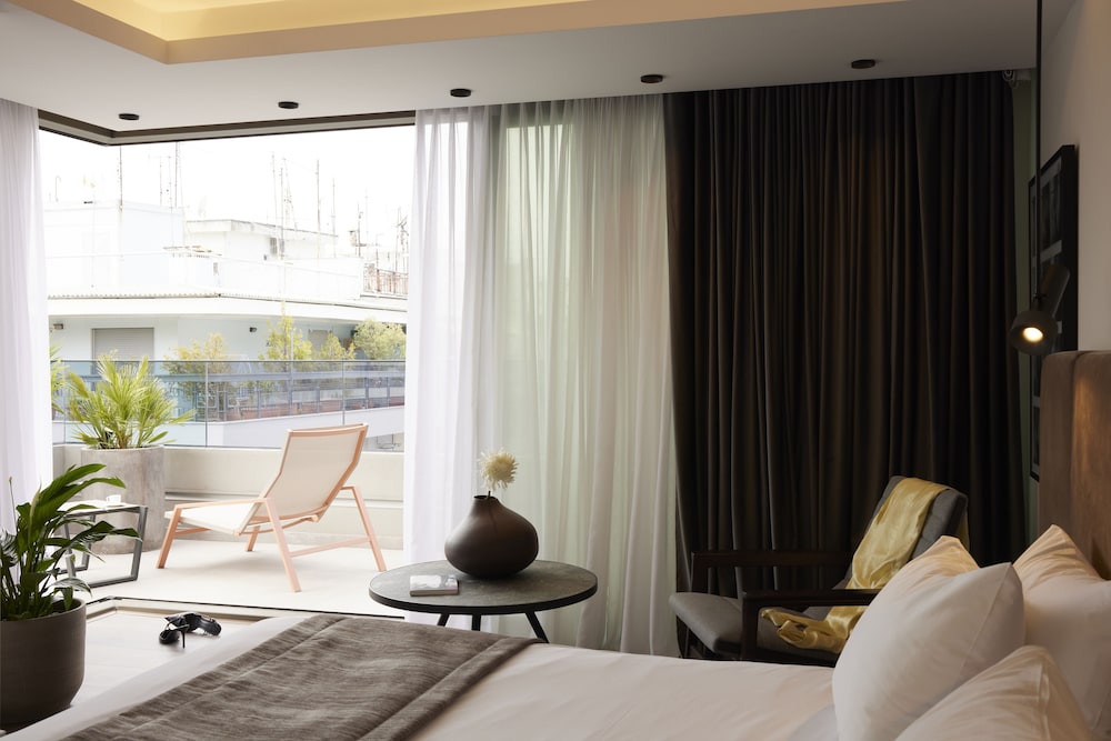Penthouse Suite, King Bed, Sofa، Teight Hotel 2/3