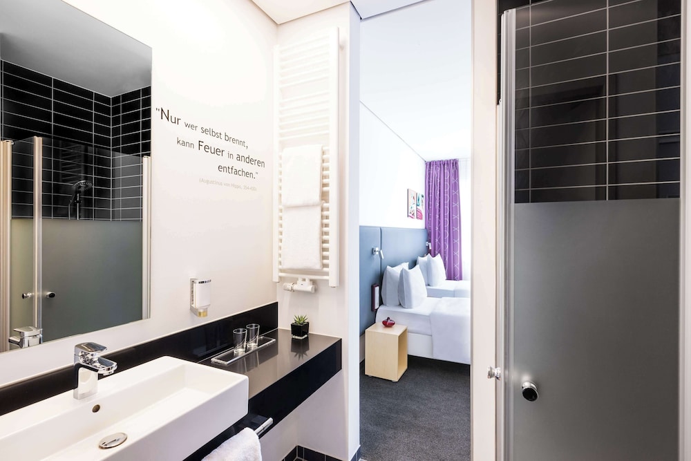 Lindner Hotel Frankfurt Sportpark Part of Jdv by Hyatt 66/68