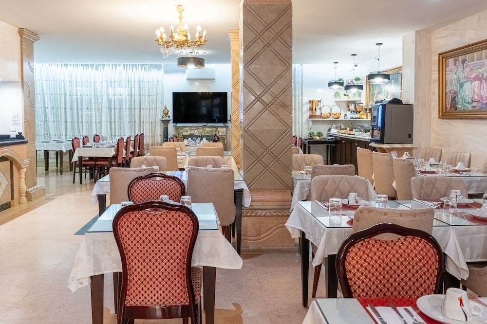 Hotel Royal Paris - Ivry 35/44