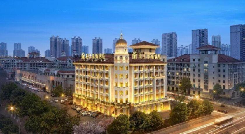 Metropolo Jinjiang Hotel (Shenyang Country Garden, Datonghu Metro Station) 6/54