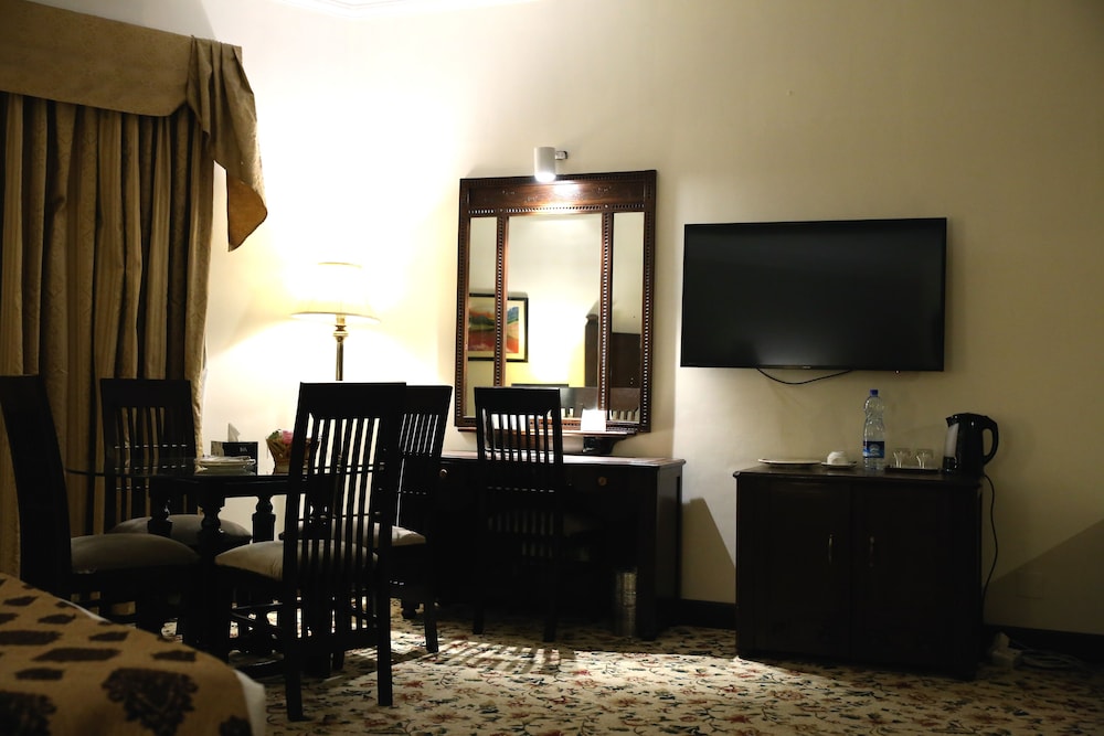 Hotel Hillview 38/50