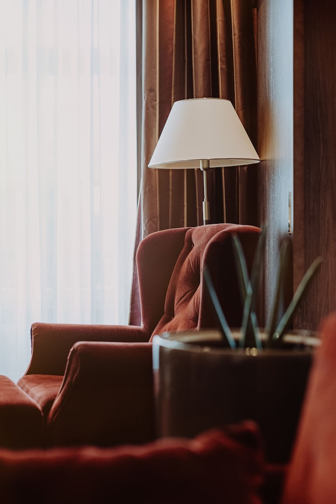 Hotel Kaiserhof Victoria 56/60