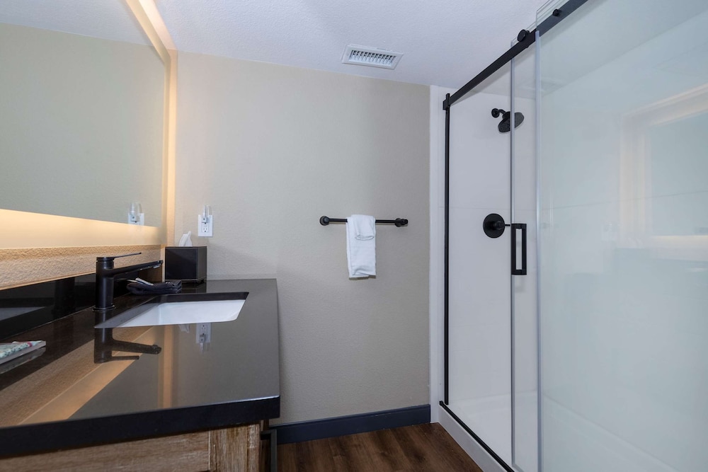 Best Western Downtown Casper Hotel 11/38