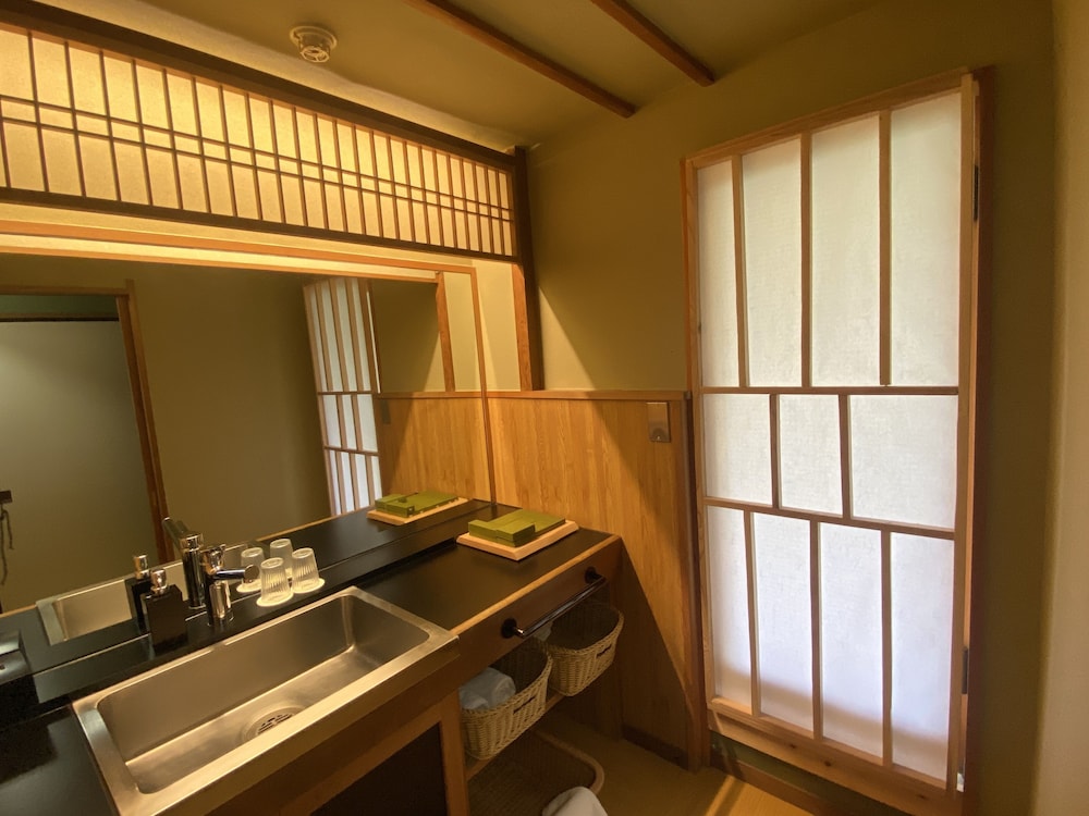 Wakamatsu Yugawara Sekitei (ex Wakamatsu Yugawara Hot Spring Resort) 49/50