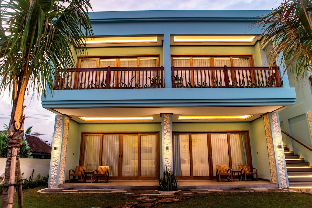 Blue Harbor Beachfront Villas Resto 3/48