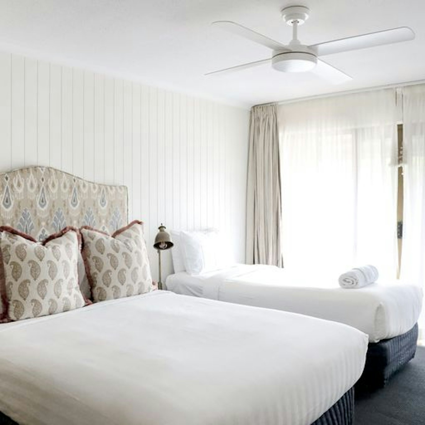 Lord Byron Resort 10/60