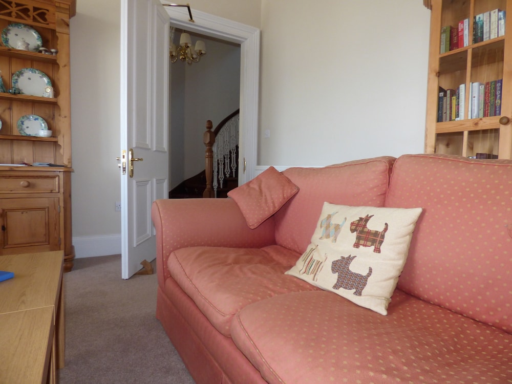 Douglas Park Guest House 25/49