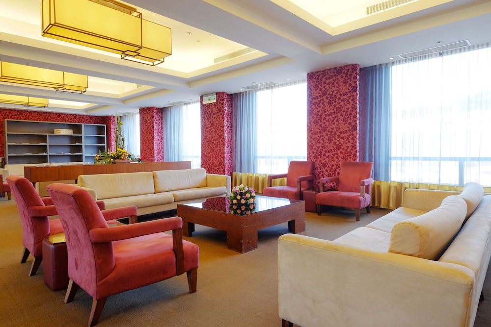 City Suites Gateway 40/58