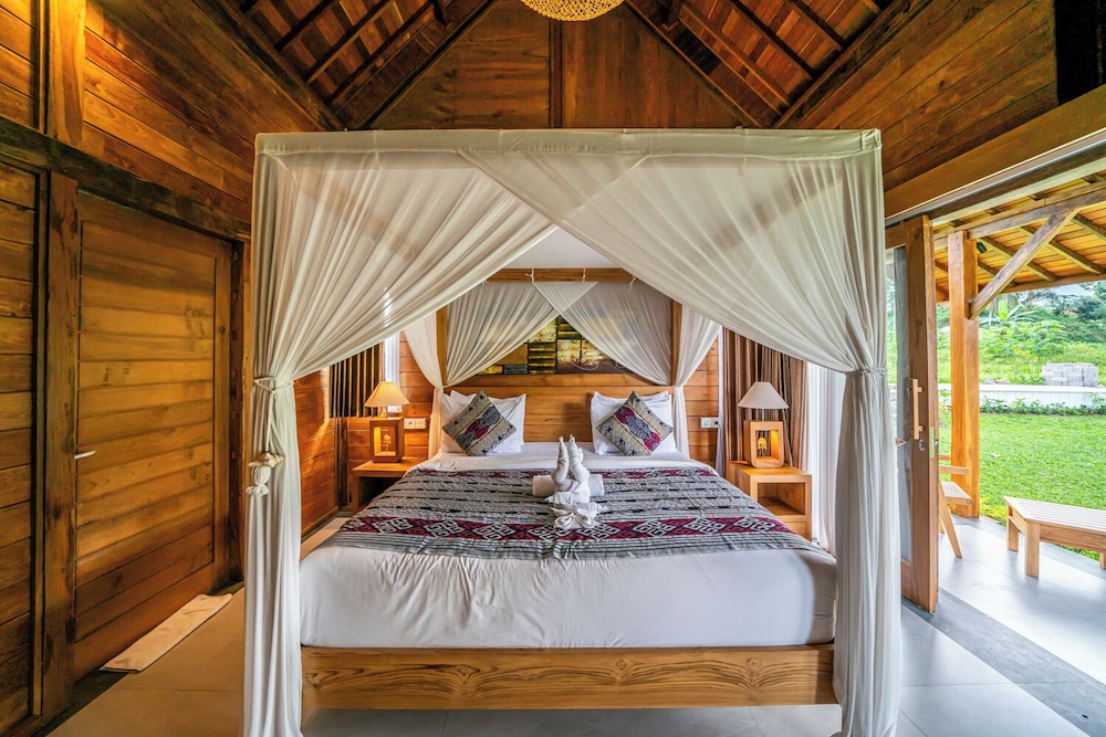 Kubu Sakian Villa 18/60