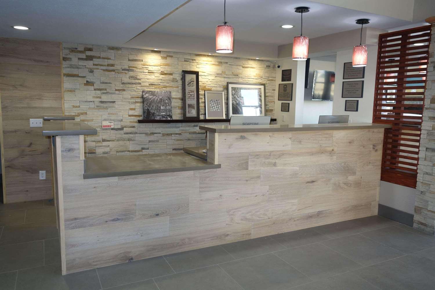 Country Inn and Suites By Radisson Bakersfield, CA 3/23