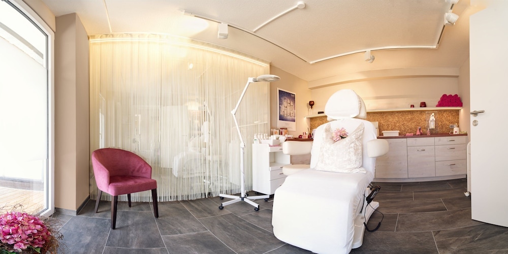 TOP CountryLine Hotel Ritter 14/45