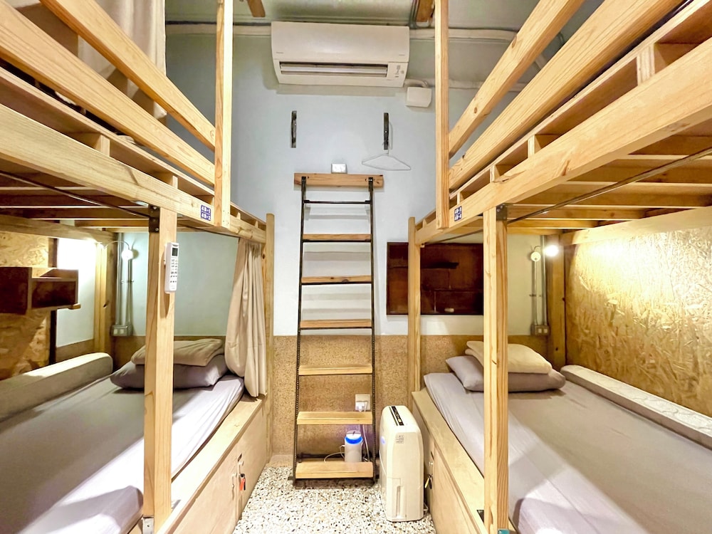 Yuan Qi Hostel 34/50