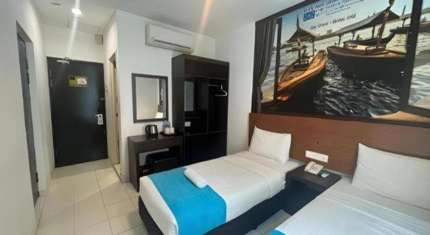 Hotel Zamburger Bangsar 12/21
