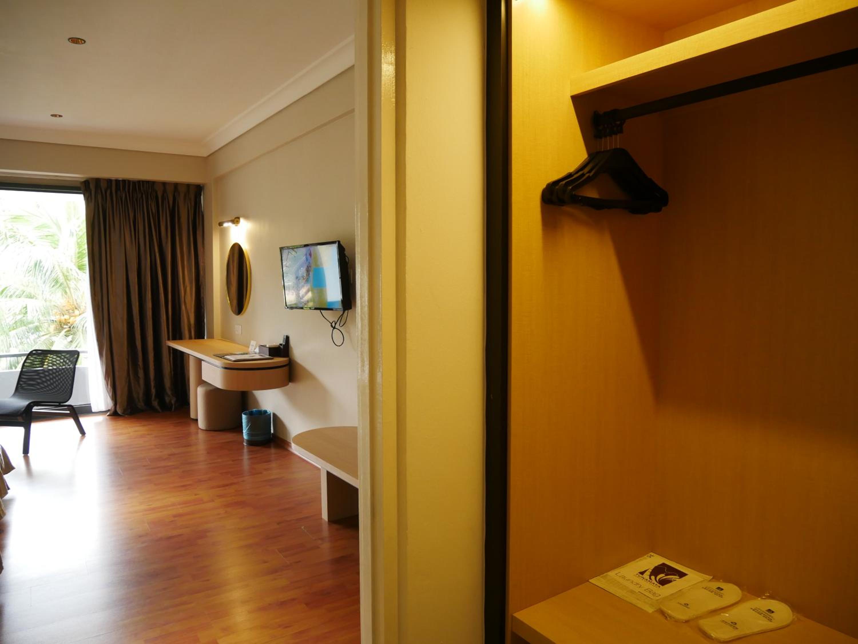 Standard, Twin Beds, Sea View, Tunamaya Beach Spa Resort Desaru Coast 4/4