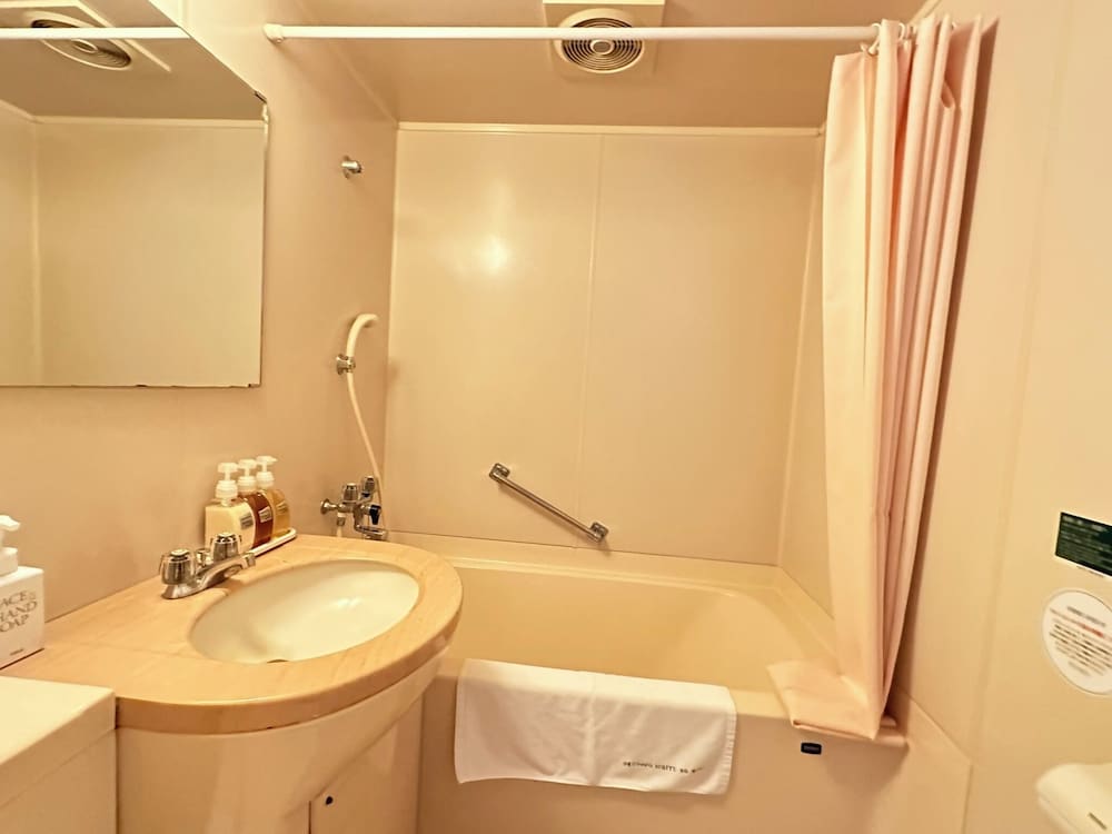 DELUXE, TWIN BEDS, FOREST VIEW