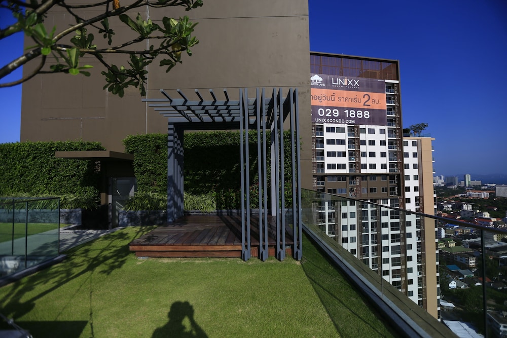 Unixx South Pattaya By Grandisvillas 64/69