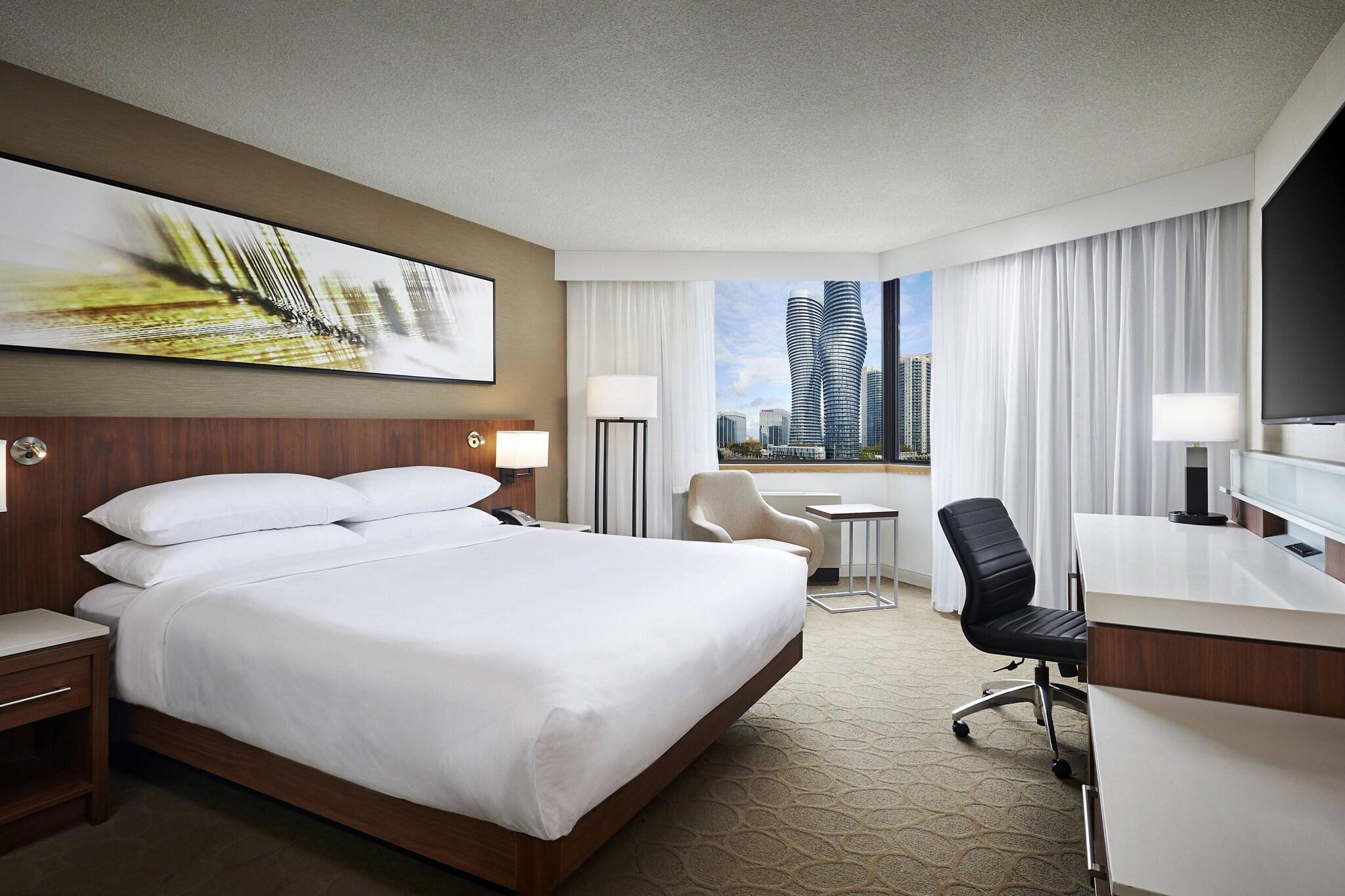 Room, King Bed, City View