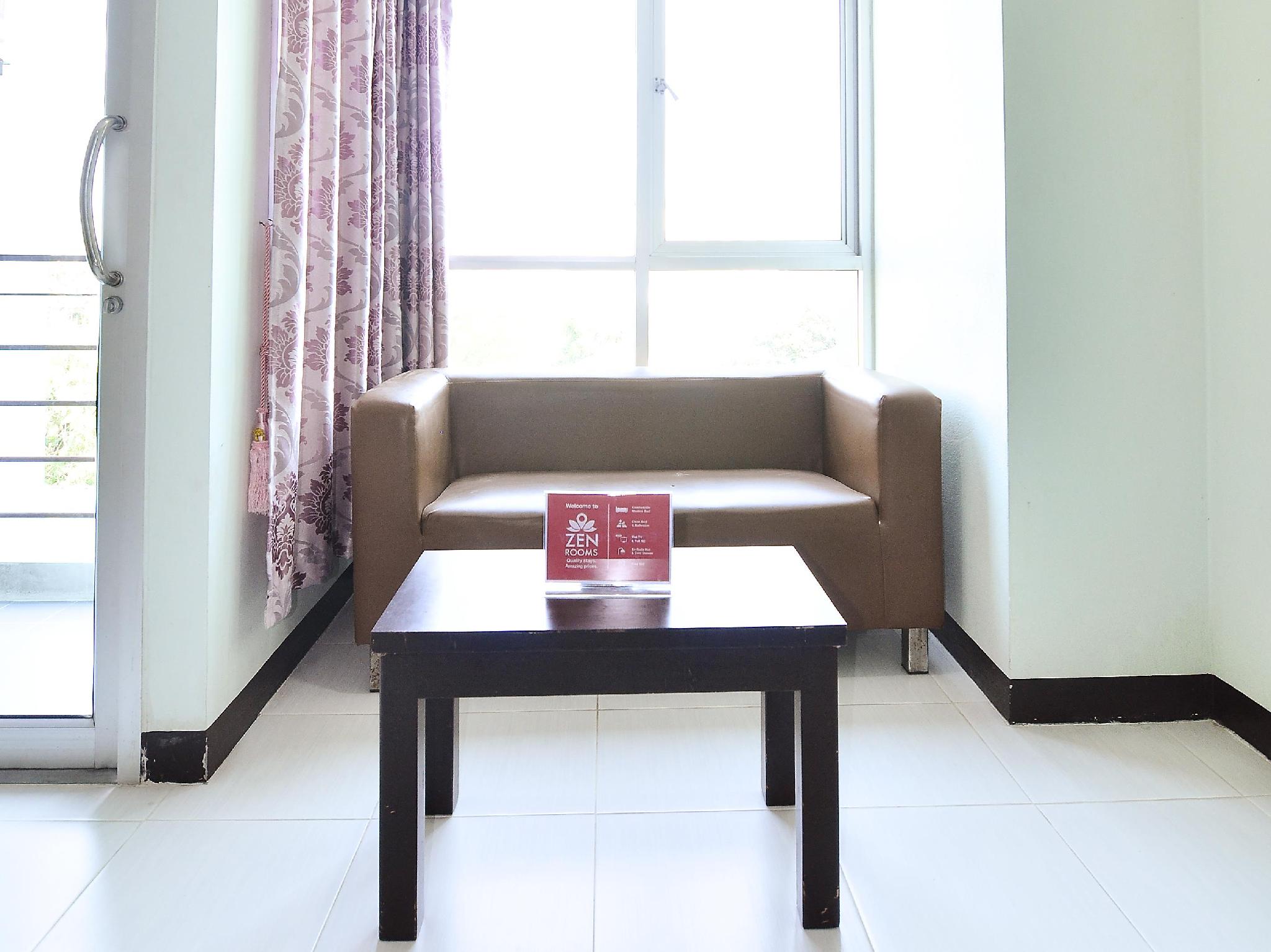 Aryan Suites Hotel 33/53