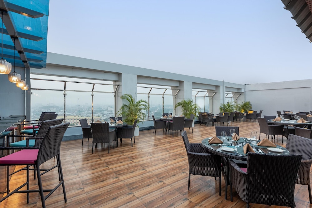 Park Inn by Radisson Lucknow Vikas Nagar 31/41