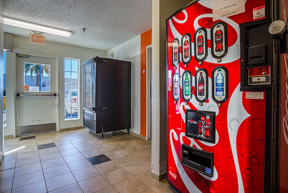 Motel6 Tucson, AZ - North 40/53