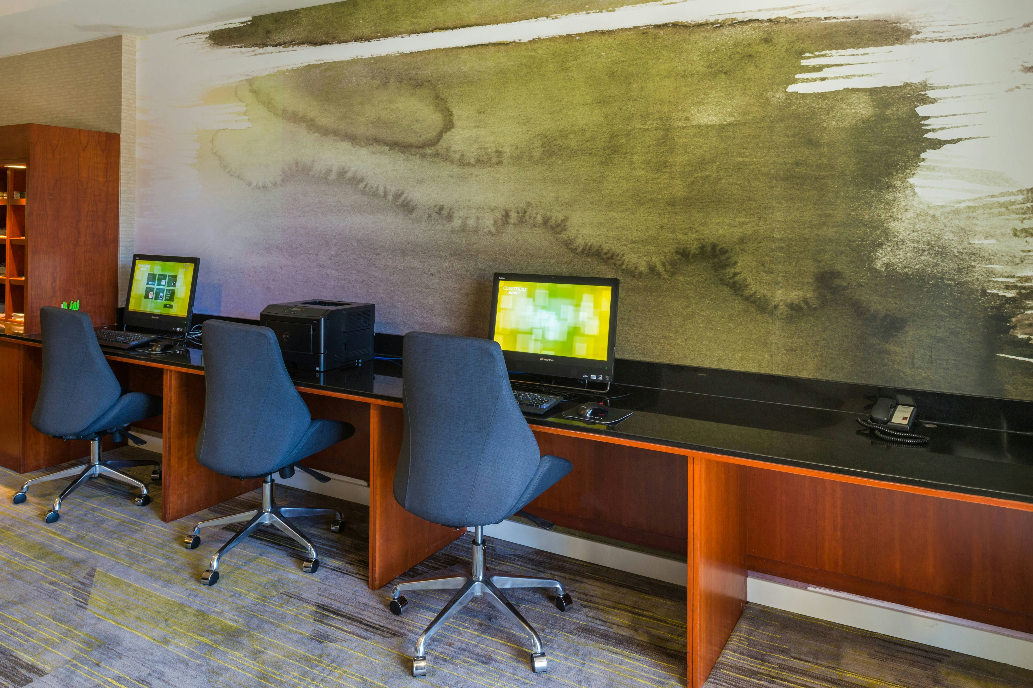 Courtyard By Marriott San Luis Obispo 19/25