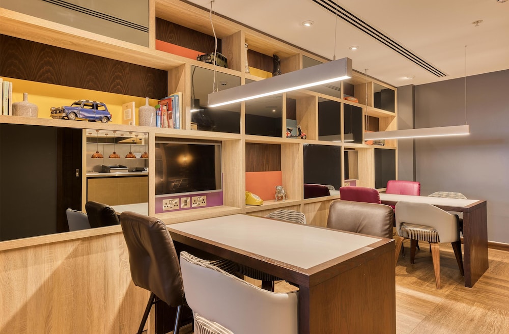 Premier Inn London Docklands (Canning Town) 37/48