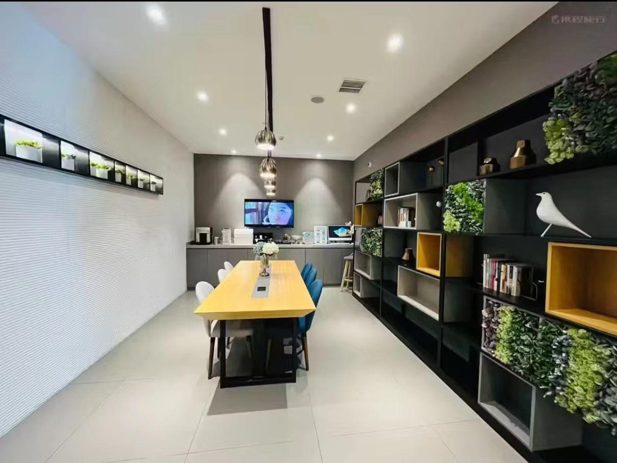 Homeinn Selected (Xi'an Aerospace City Management Committee East Chang'an Street Metro Station) 37/46