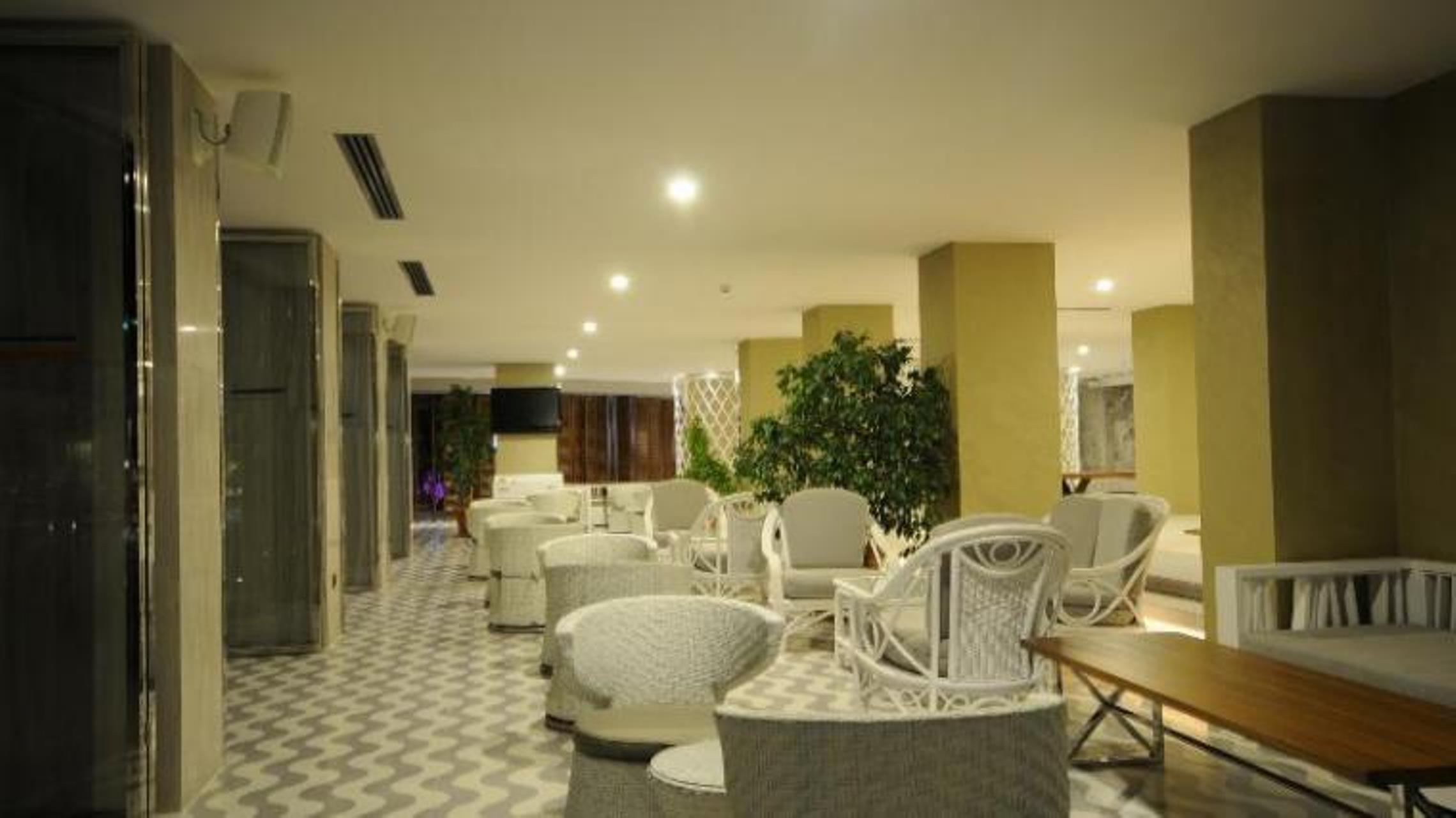 Sunrise Hotel 46/46