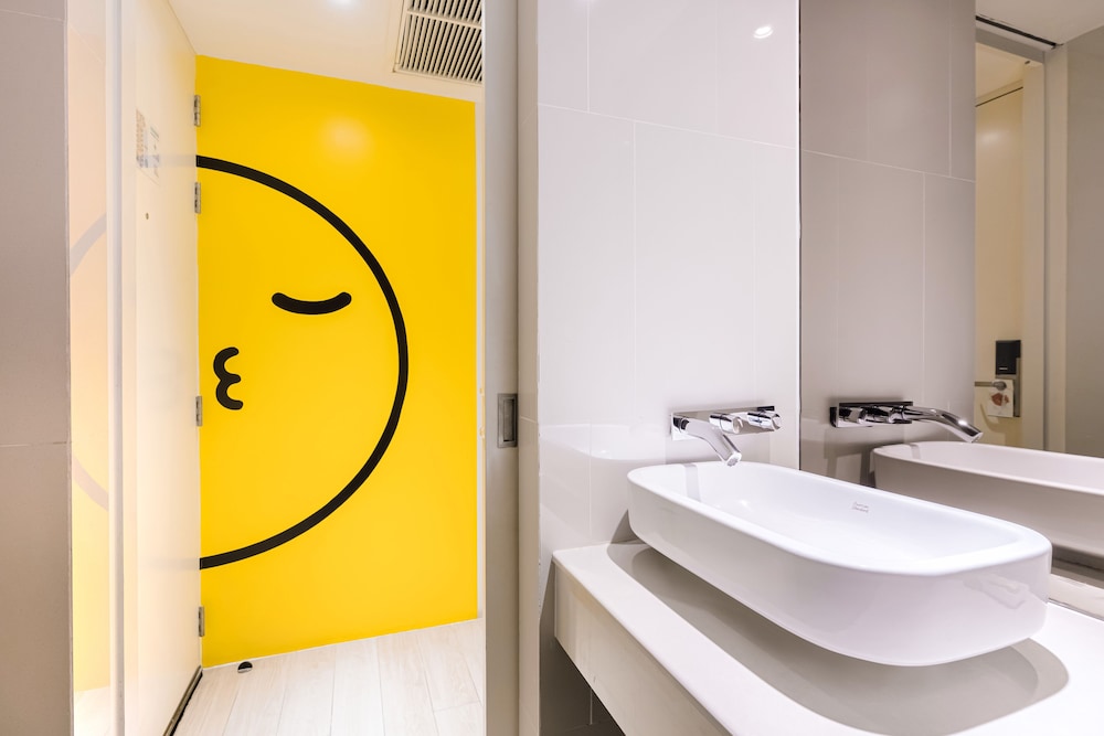 Mood Hotel Pattaya 62/65