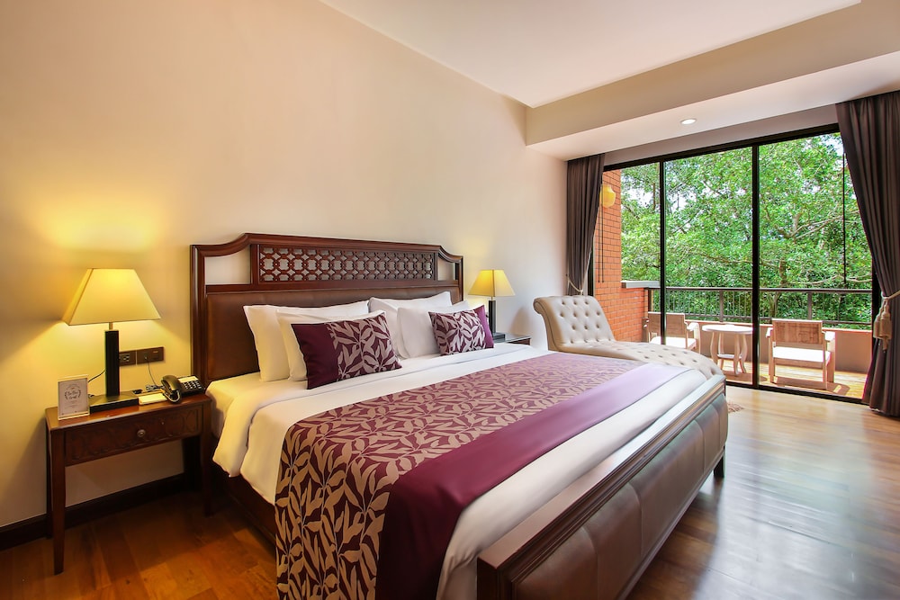 Rimnaam Klangchan Hotel 22/70