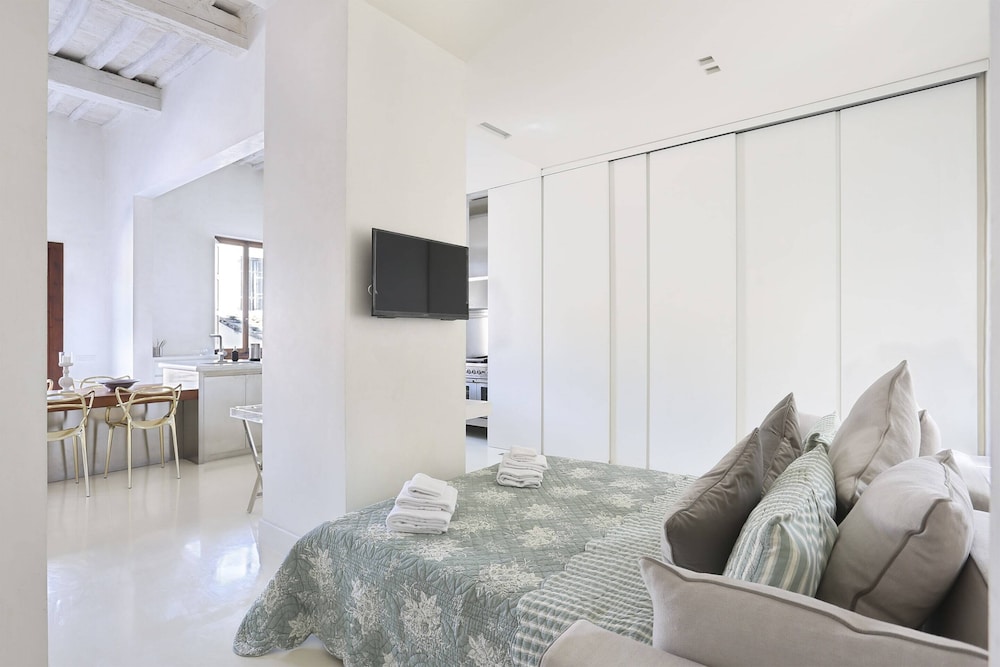 Luxury Apartment in Central Florence 34/50