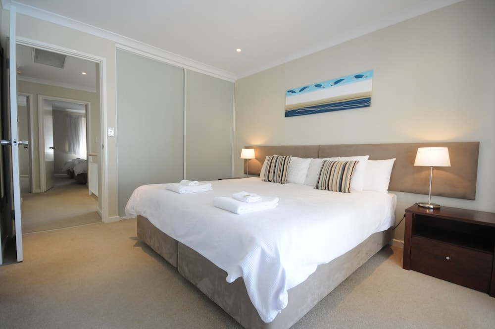 MANDURAH QUAY RESORT 22/72