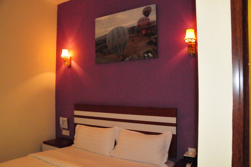 Venia Hotel 29/45
