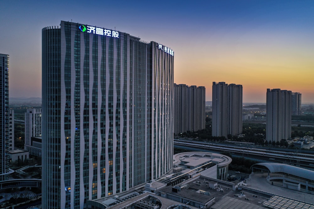 Mercure Jinan West Railway Station 7/65