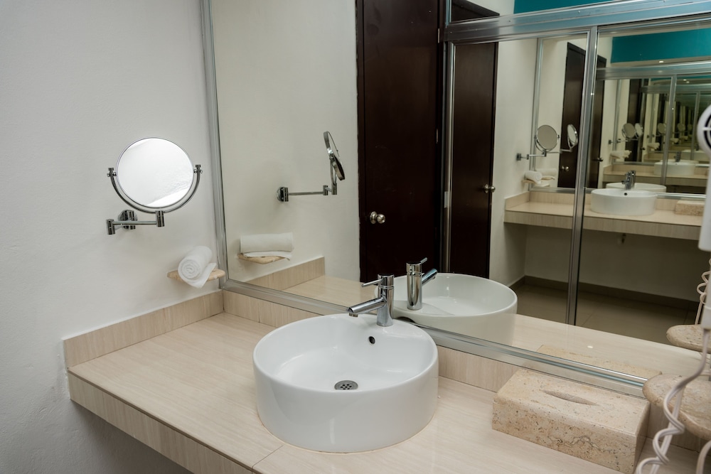 Hotel Playa Encantada by Kavia 19/65