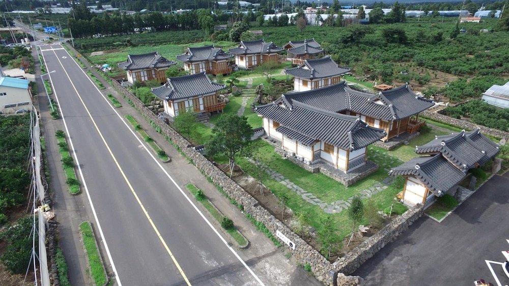 Canopus Resort Pension 41/50