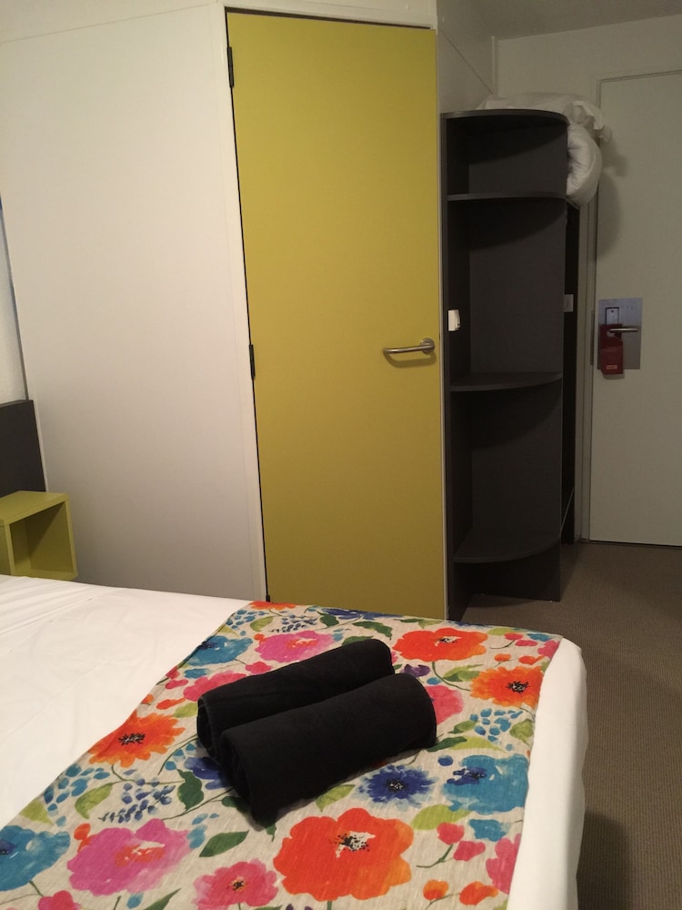 Kyriad Direct La Rochelle Sud Aytre 30/55