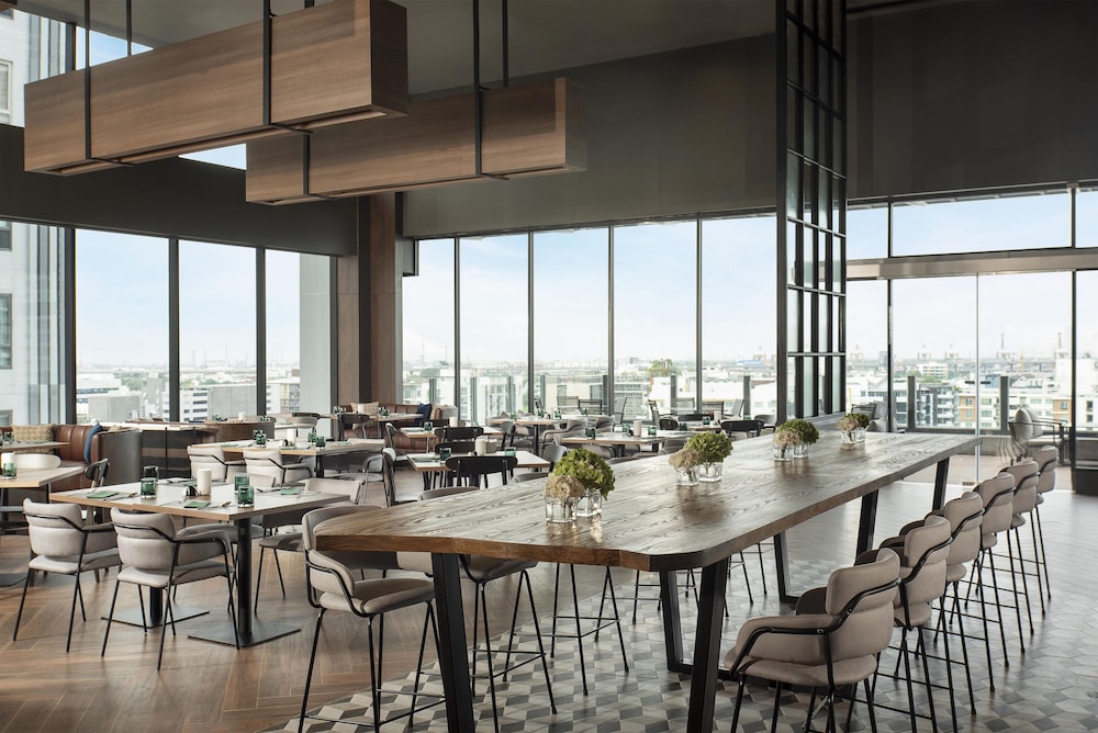 Avani Sukhumvit Bangkok 43/60
