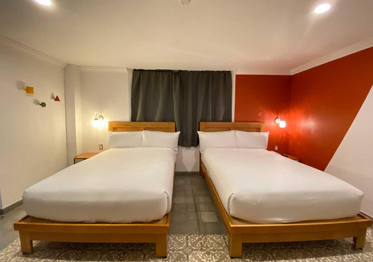 جناح بسرير مزدوج، Hotel MX condesa CDMX, Trademark Collection by Wyndham 2/4