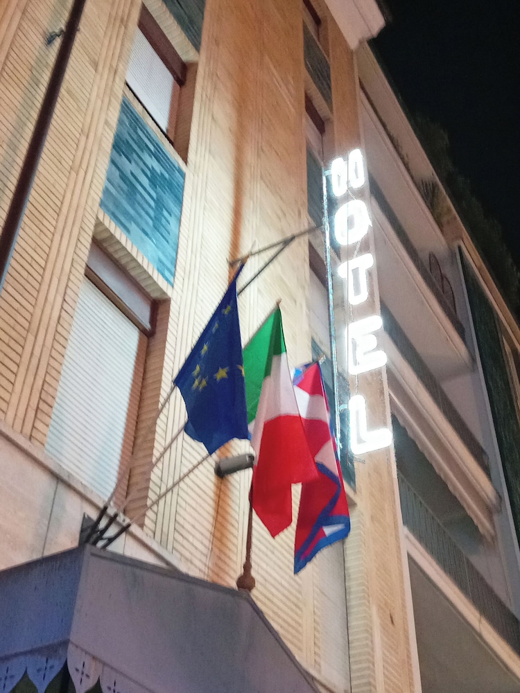 Hotel Amadeus Torino 53/64