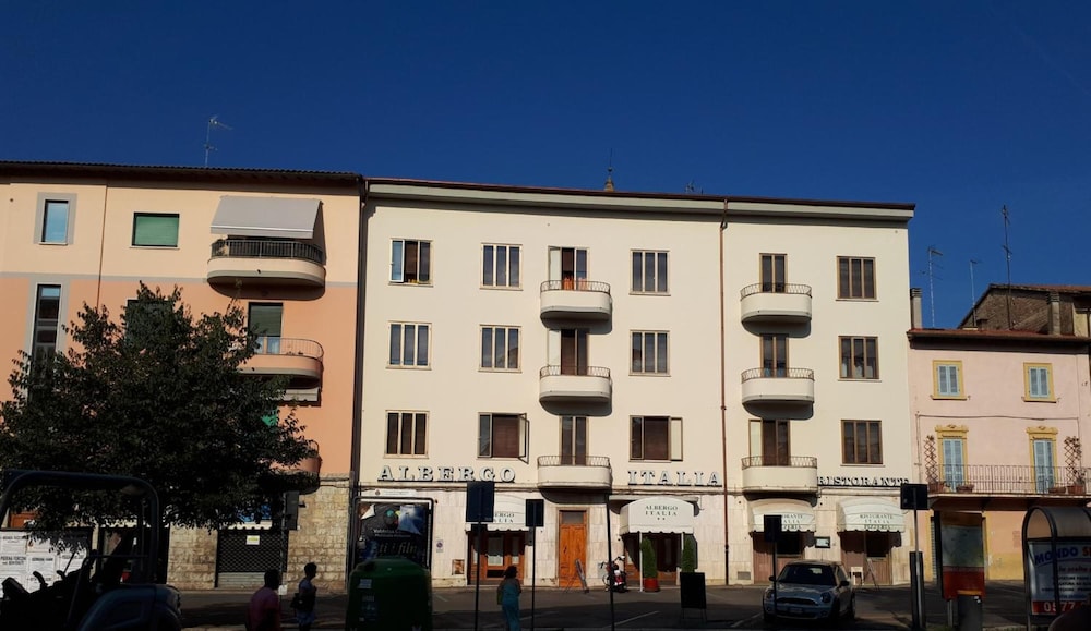 Hotel Albergo Italia 1/33