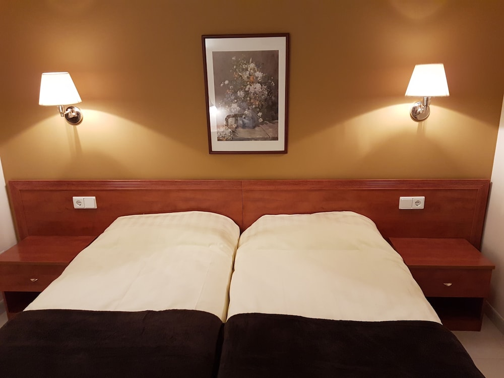 Hotel Guineu 33/54