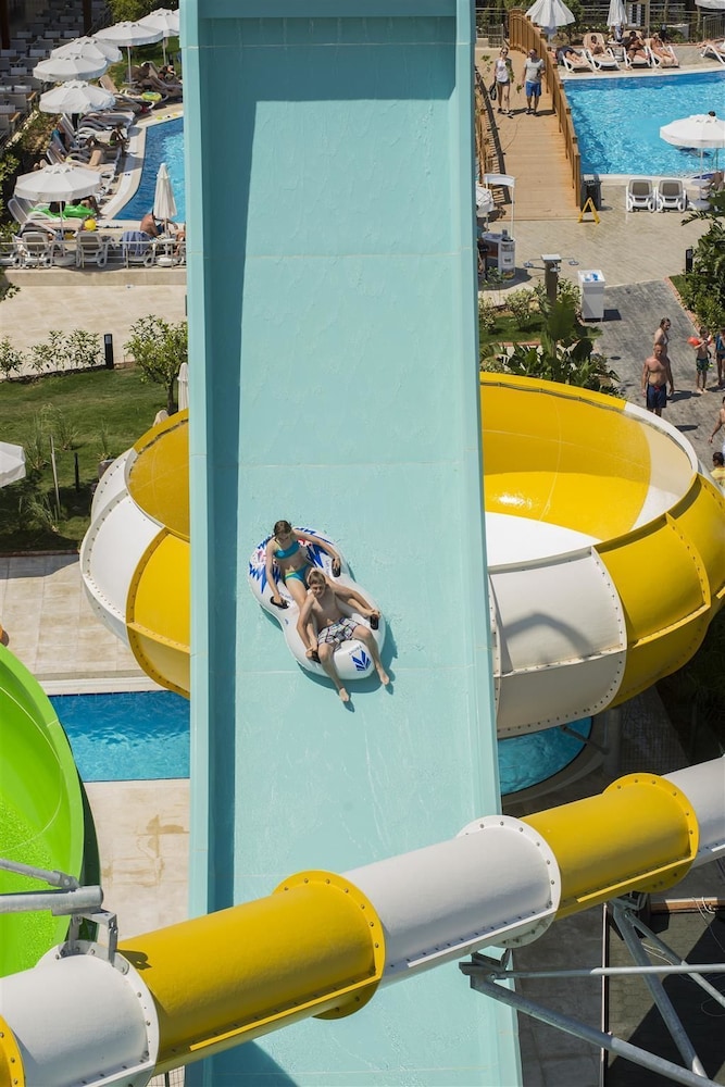 Dream World Aqua Hotel 18/50