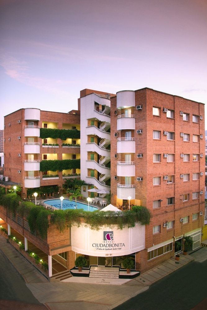 HOTEL CIUDAD BONITA 3/55