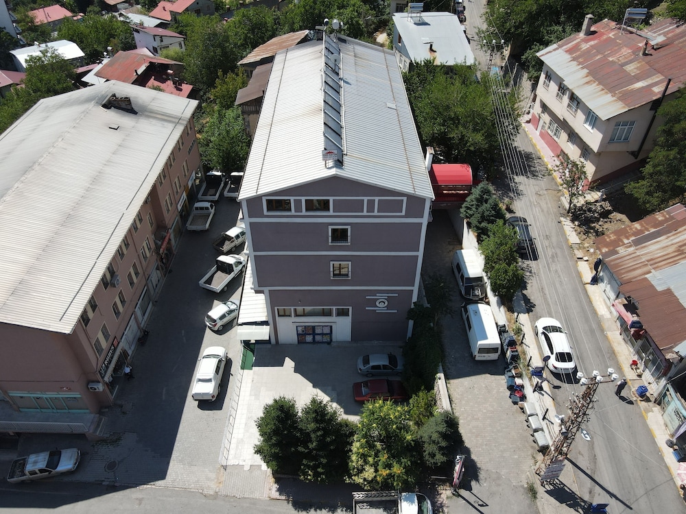 Arapgir Nazar Hotel 3/49