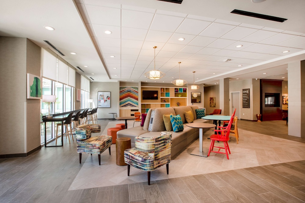 Home2 Suites By Hilton Carlsbad CA 28/44